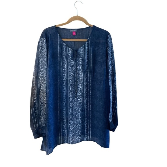 Vince Camuto Tops - Vince Camuto Blue Puff Sleeve Blouse